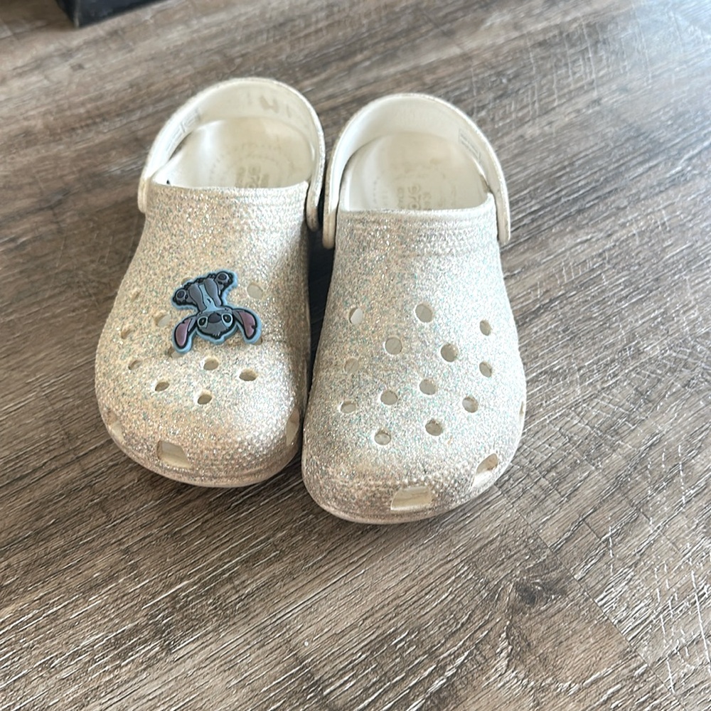 Kid glitter crocs - used condition but still great